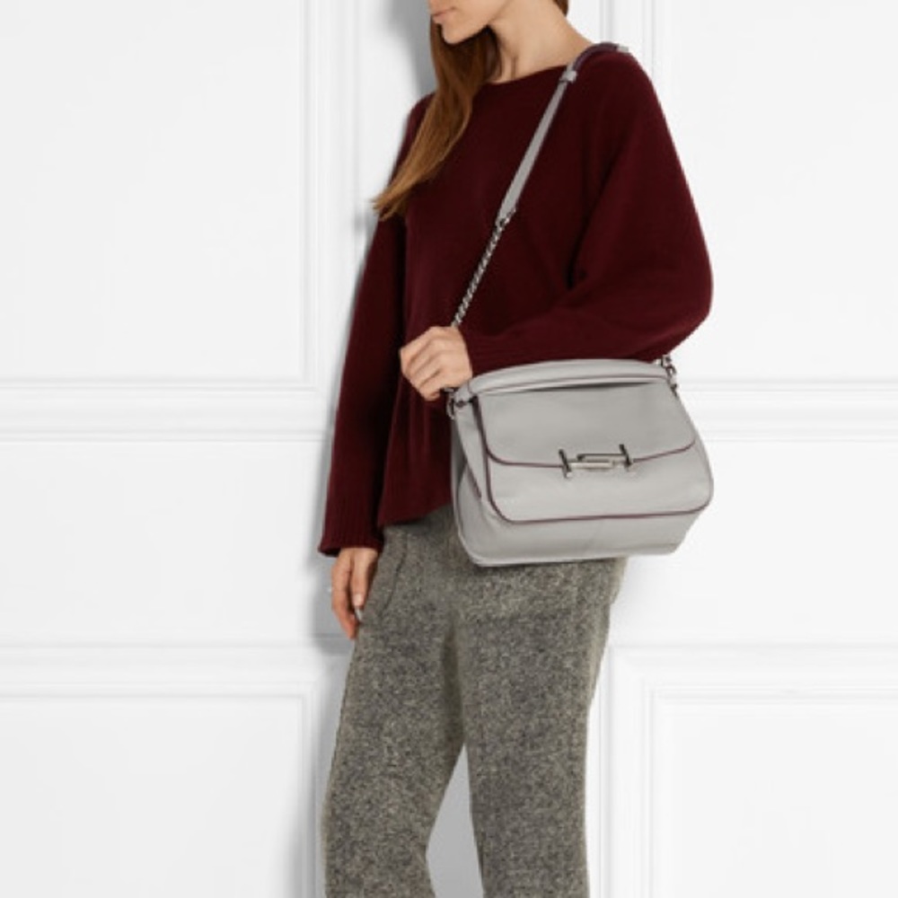 TOD’s Grey color leather double T shoulder pre-owned bag